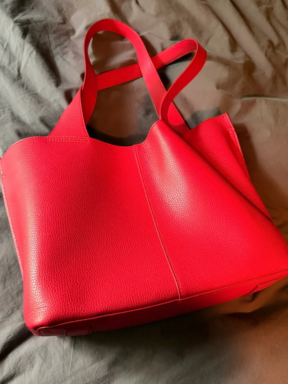 HOBO Red Pebbled Leather Vida Tote